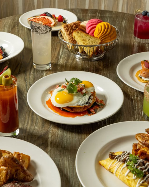 Las Brisas Restaurant