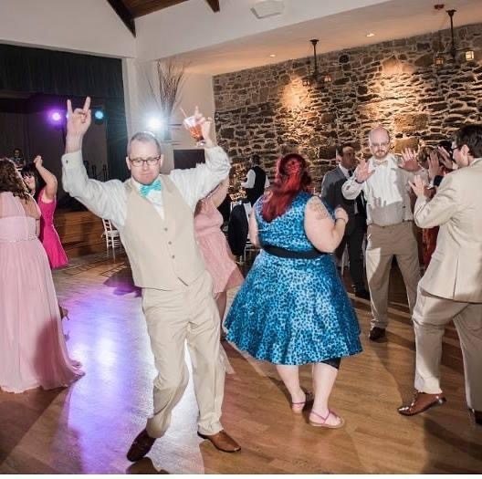 Luxe Entertainment, LLC