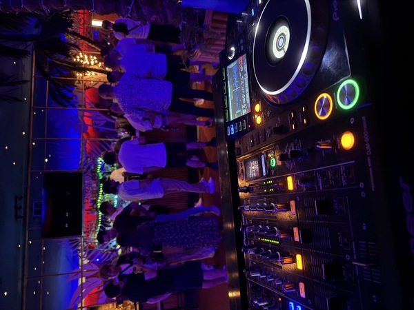 VanCity DJ Collective