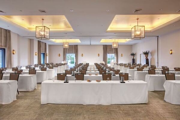 Luxe Hotel Sunset Boulevard