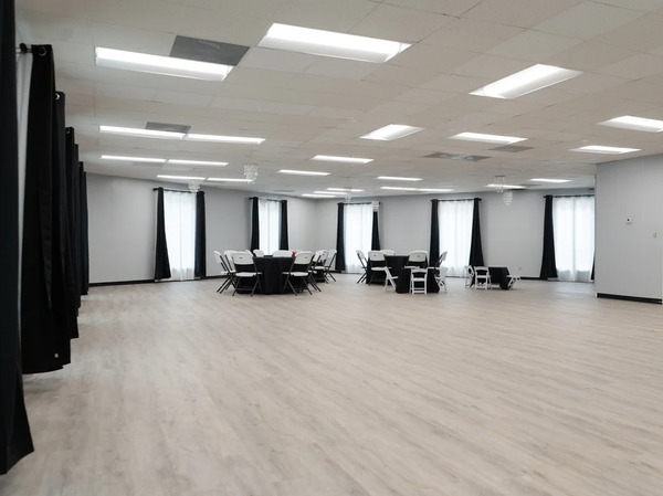 Studio Novella Winston