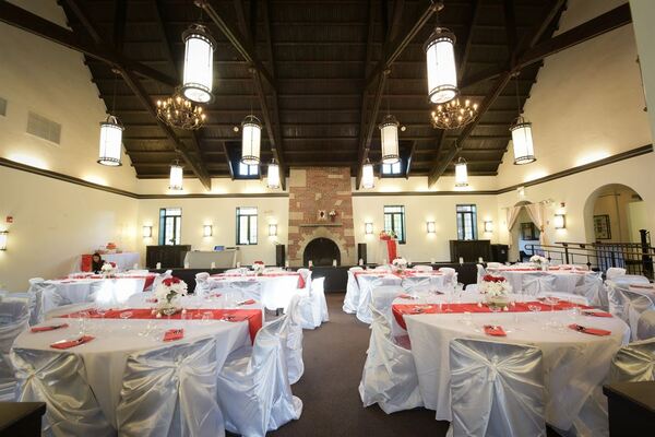 Matthew Bieszczat Center - Forest Preserves of Cook County