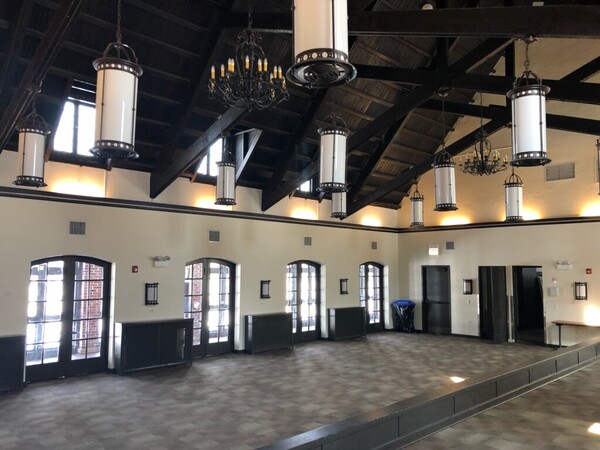 Matthew Bieszczat Center - Forest Preserves of Cook County