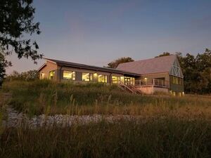 Rolling Knolls Event Pavilion