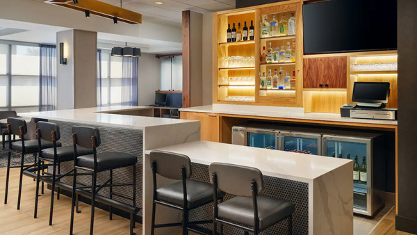 Hyatt Place Louisville/East