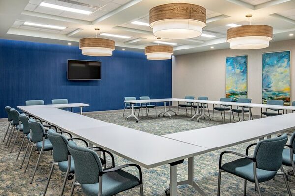 Element Hampton Peninsula Town Center