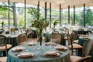Parlor Room in Williams Lodge