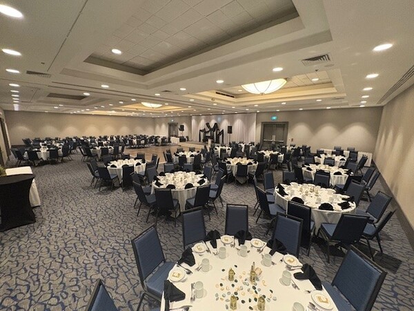 DoubleTree by Hilton Calgary North