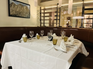 Chef's Table for 6- 8