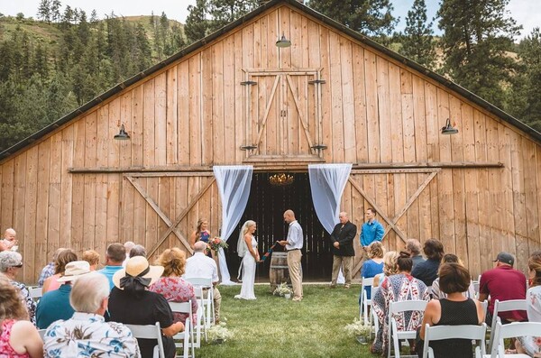 The Barn at Blue Meadows
