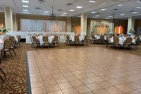 Town & Country Inn and Suites