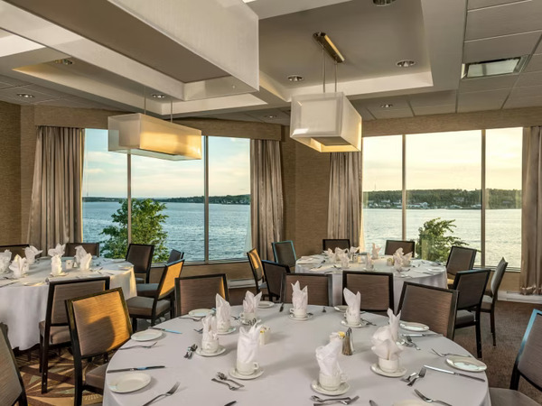 Holiday Inn Sydney- Waterfront