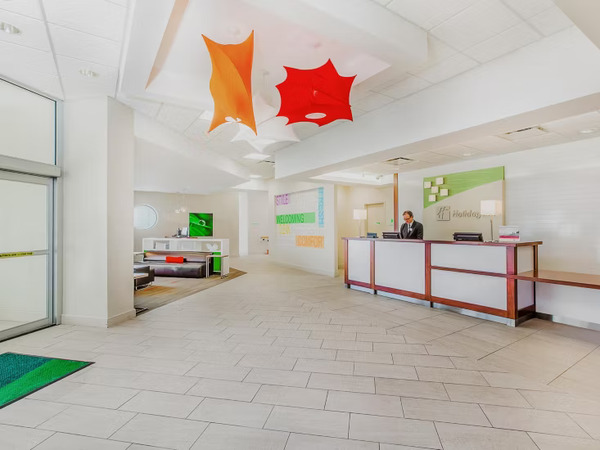 Holiday Inn Sydney- Waterfront