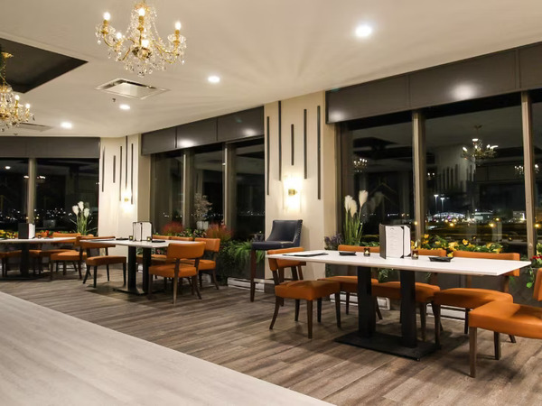 Holiday Inn Sydney- Waterfront