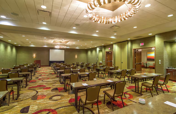 Hampton Inn/Homewood Suites Houston Downtown