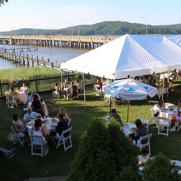 Salt Creek Grille - Rumson