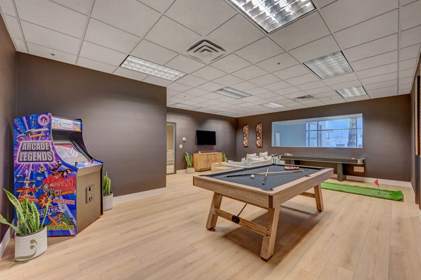 The Henry at Highland