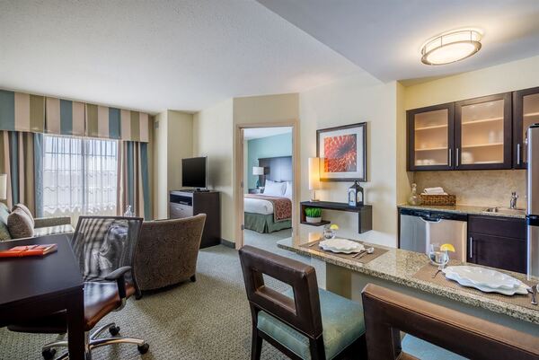 Staybridge Suites Wilmington - Brandywine Valley