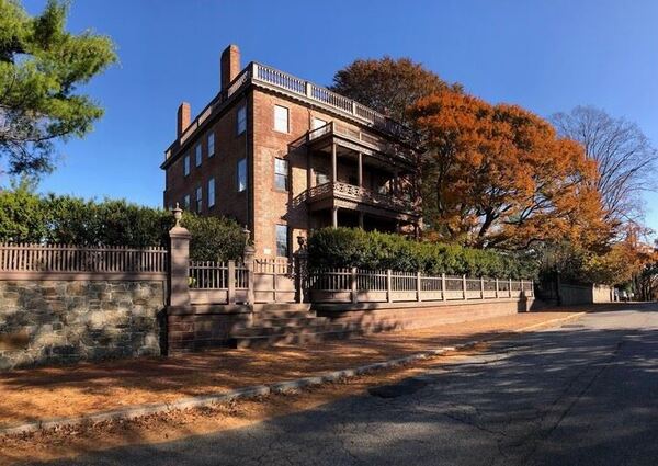 Corliss-Carrington House