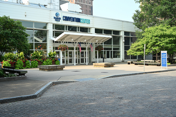 Niagara Falls Convention Center (Niagara Falls, NY)