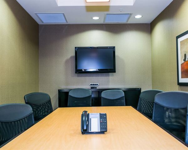 Cambria hotel & suites Denver International Airport