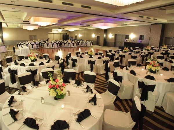 Crowne Plaza Suffern-Mahwah