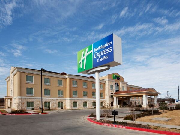 Holiday Inn Express & Suites Georgetown