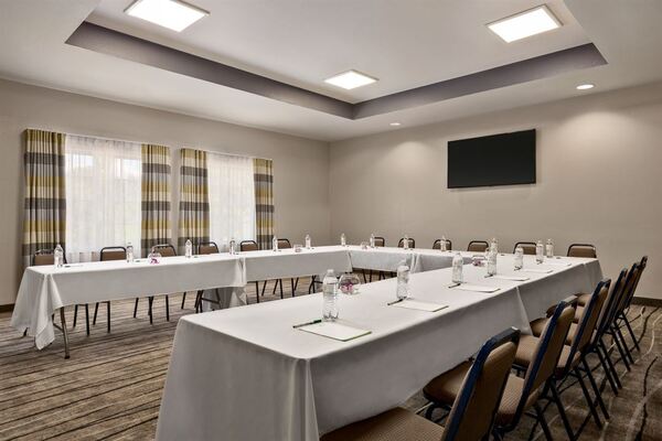 Comfort Inn & Suites in Port Charlotte, FL