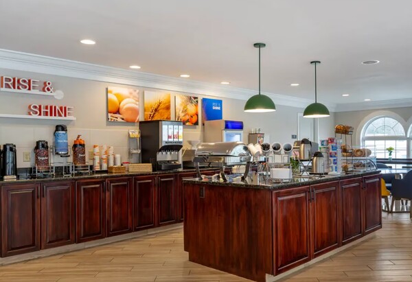 Comfort Inn & Suites East Greenbush - Albany