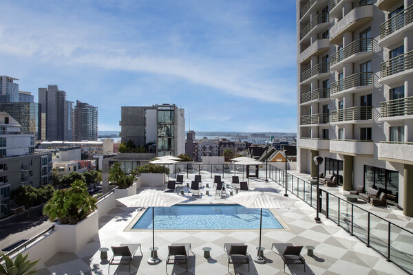 Courtyard San Diego Downtown Little Italy