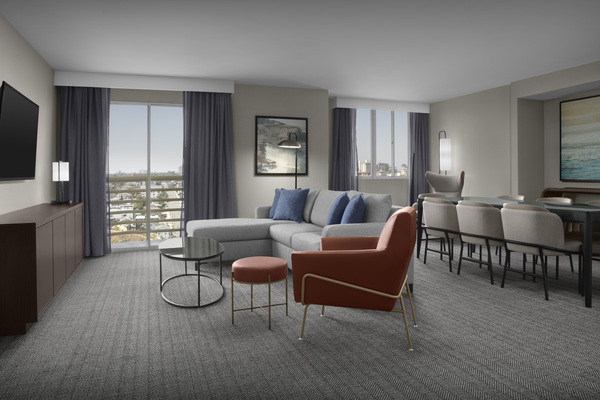 Courtyard San Diego Downtown Little Italy