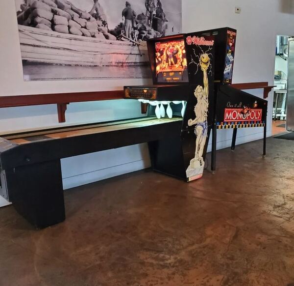 Joe Pop's Shore Bar & Restaurant