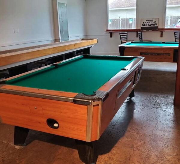 Joe Pop's Shore Bar & Restaurant