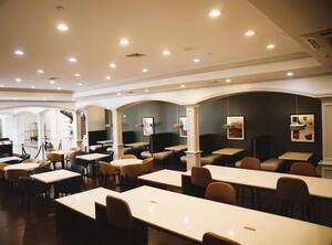 Renaissance Bar and Grill