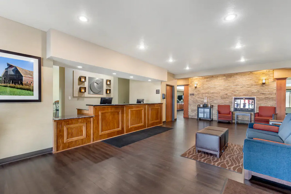 Comfort Inn & Suites