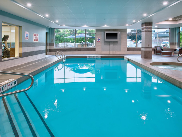 Holiday Inn Express & Suites Kingston