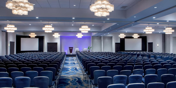 Crowne Plaza Boston - Woburn