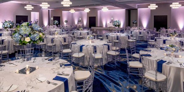 Crowne Plaza Boston - Woburn