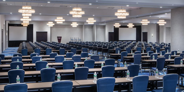 Crowne Plaza Boston - Woburn