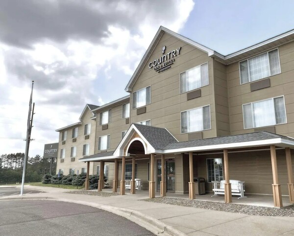 Country Inn & Suites By Radisson, Elk River, MN
