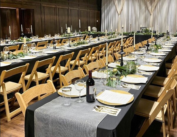 Twin City Limousines and Event Center