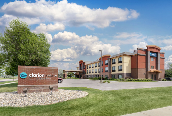 Clarion Pointe Sioux Falls Airport