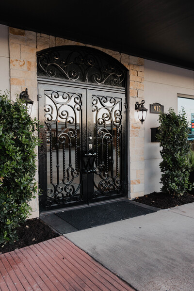 The Gates On Main St.