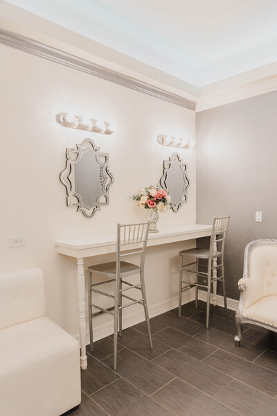 The Gates On Main St.