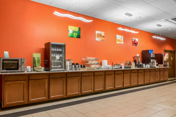 Quality Inn & Suites Bedford West