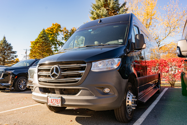 Patriots Limousine & Car Service