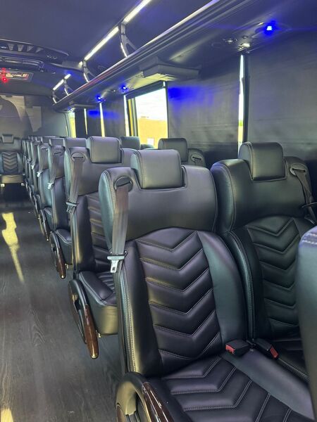 Patriots Limousine & Car Service