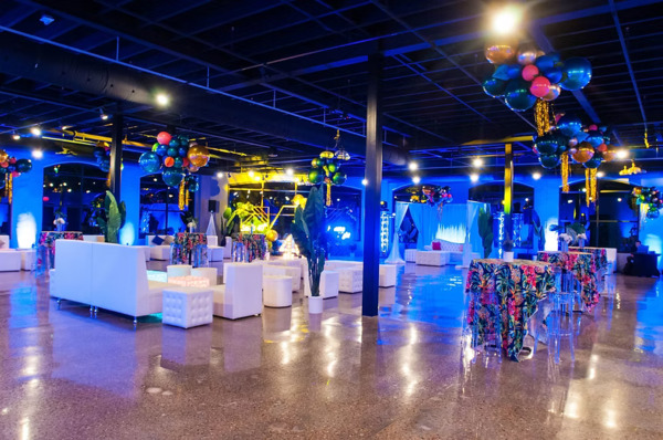 The Bowery House and Gardens at 7 Oaks