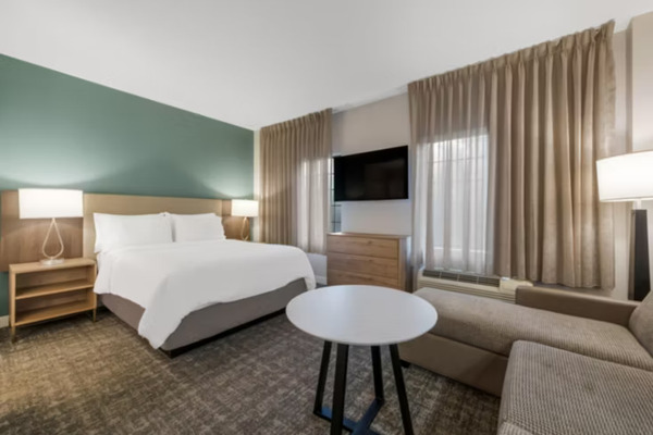 Staybridge Suites Chesapeake - Virginia Beach