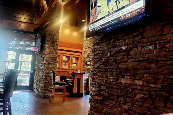 Claim Jumper - Tualatin